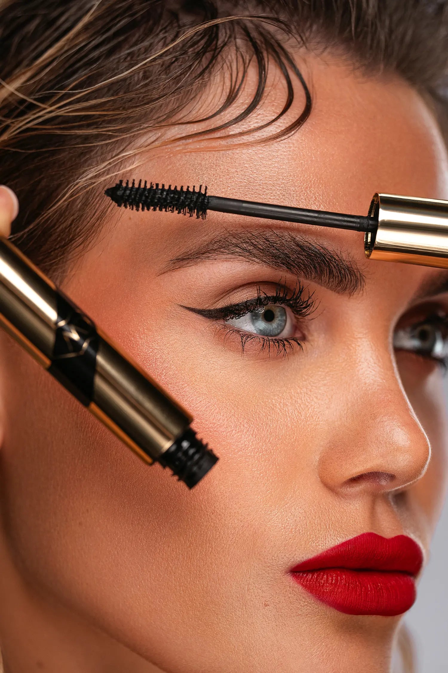 DOUBLE EFFECT MASCARA The Tyrant Edition