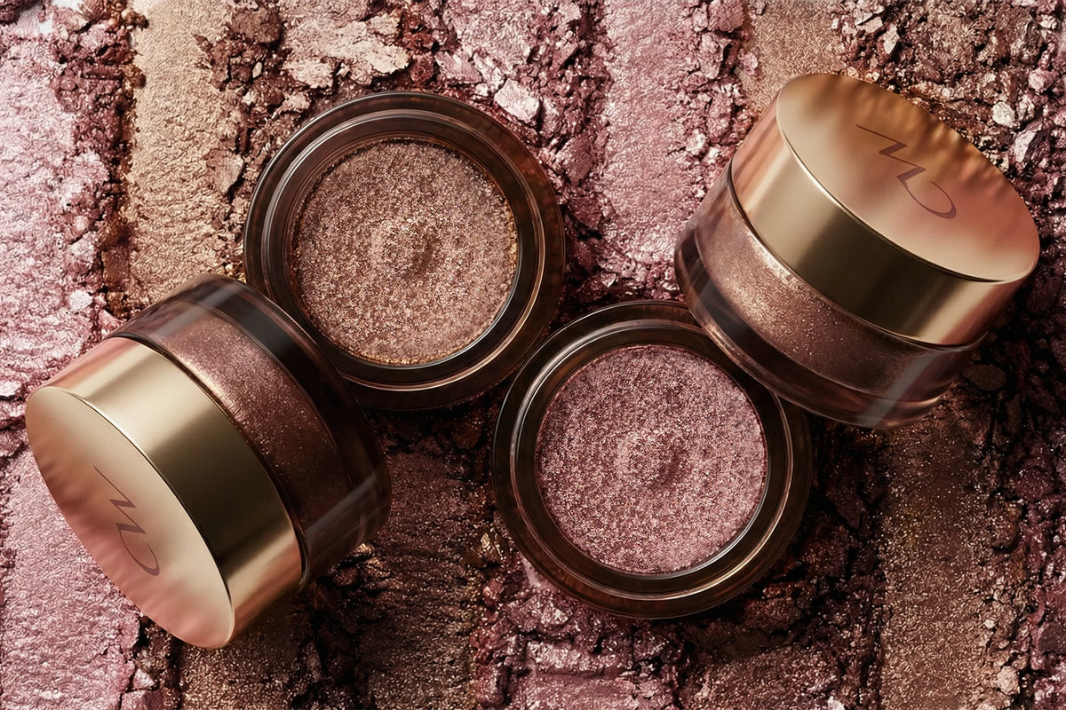 CREAM-TO-POWDER TEXTURE